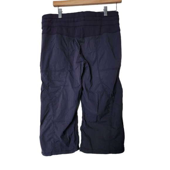 Lululemon Navy Blue Dance Studio Crop No Liner Womens Size 10 - Picture 8 of 11